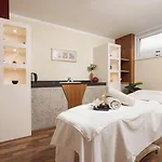 Hotel Miaflor Familien- & Aktivresort Ried im Oberinntal