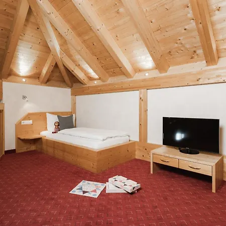 Miaflor Familien- & Aktivresort Hotel