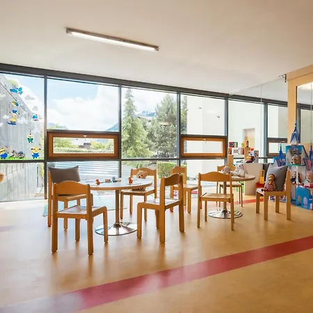 Miaflor Familien-&aktivresort Hotel Ried im Oberinntal