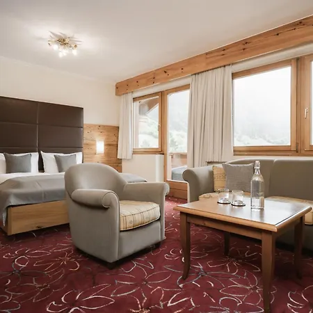 Miaflor Familien- & Aktivresort Ried im Oberinntal