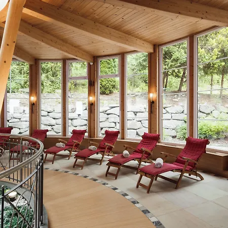 酒店 Miaflor Familien- & Aktivresort 4*