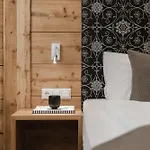 Miaflor Familien- & Aktivresort 4* Ried im Oberinntal