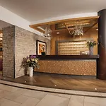 Miaflor Familien- & Aktivresort Hotel 4*