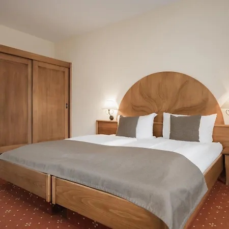 Miaflor Familien- & Aktivresort 4*